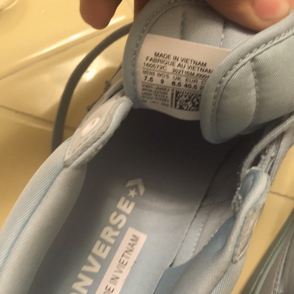 Selling converse fastbreak - Picture 1 of 4